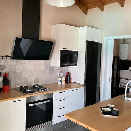 Seaside In El Roque Villa