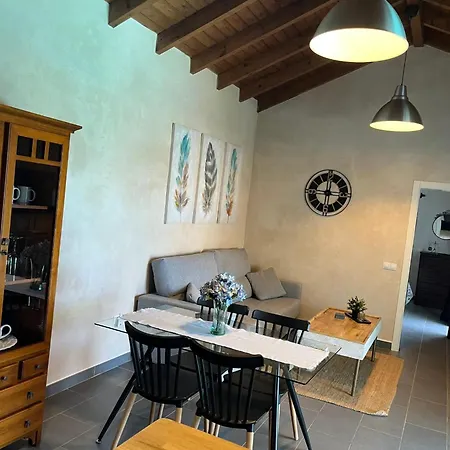 Seaside In El Roque Villa *