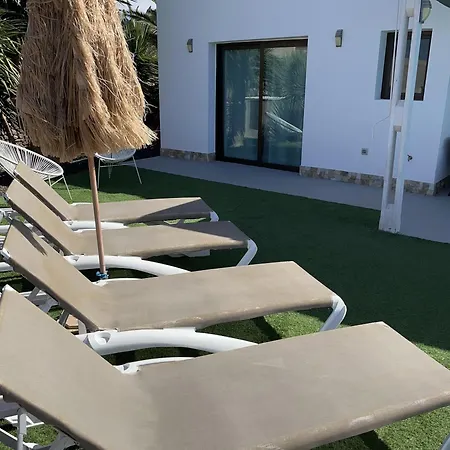 Seaside In El Roque Villa