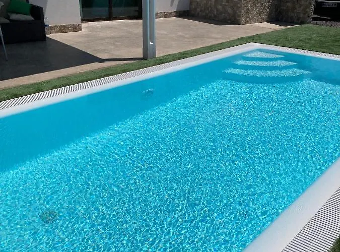 Seaside In El Roque Willa