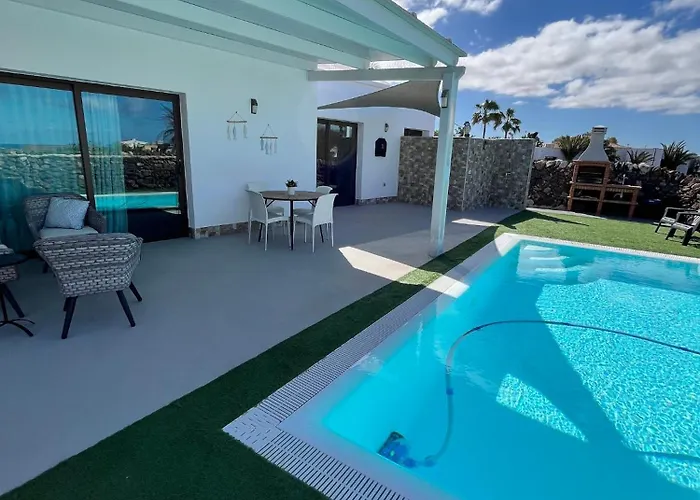 Willa Seaside In El Roque *