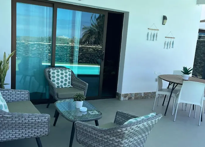 Seaside In El Roque Willa *